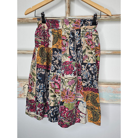 Vintage 100% Silk Bermuda Style Boho Patchwork Shorts Size Small