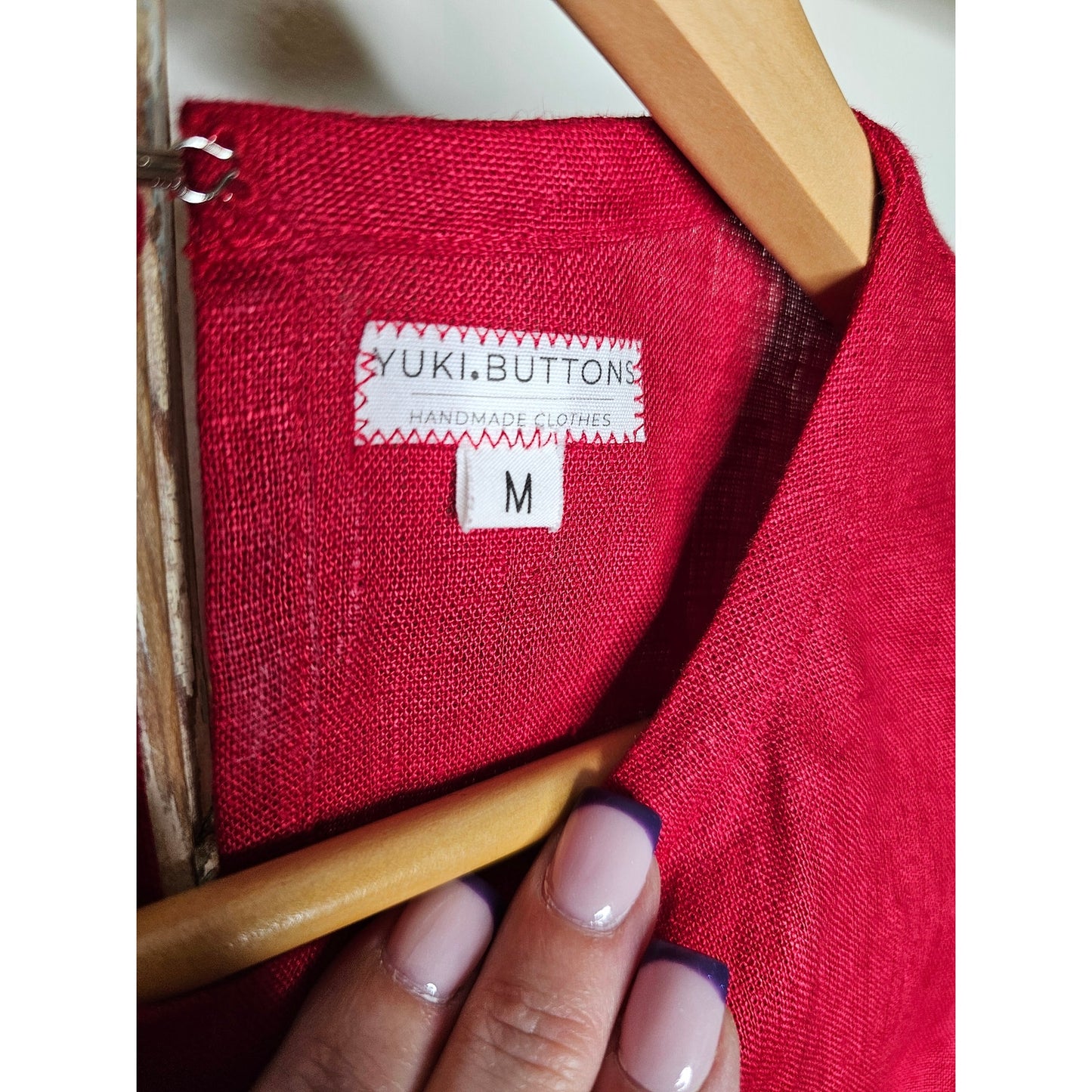 Red Linen knee length dress / Puff sleeves Ladies size ladies Medium