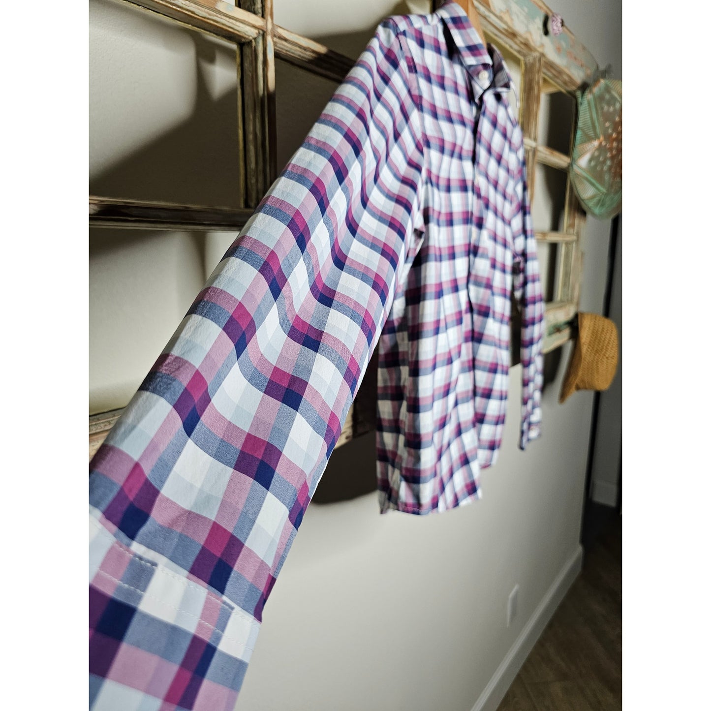 Untuckit Slim Fit Longsleeve Gingham Button Up Men's Size Small