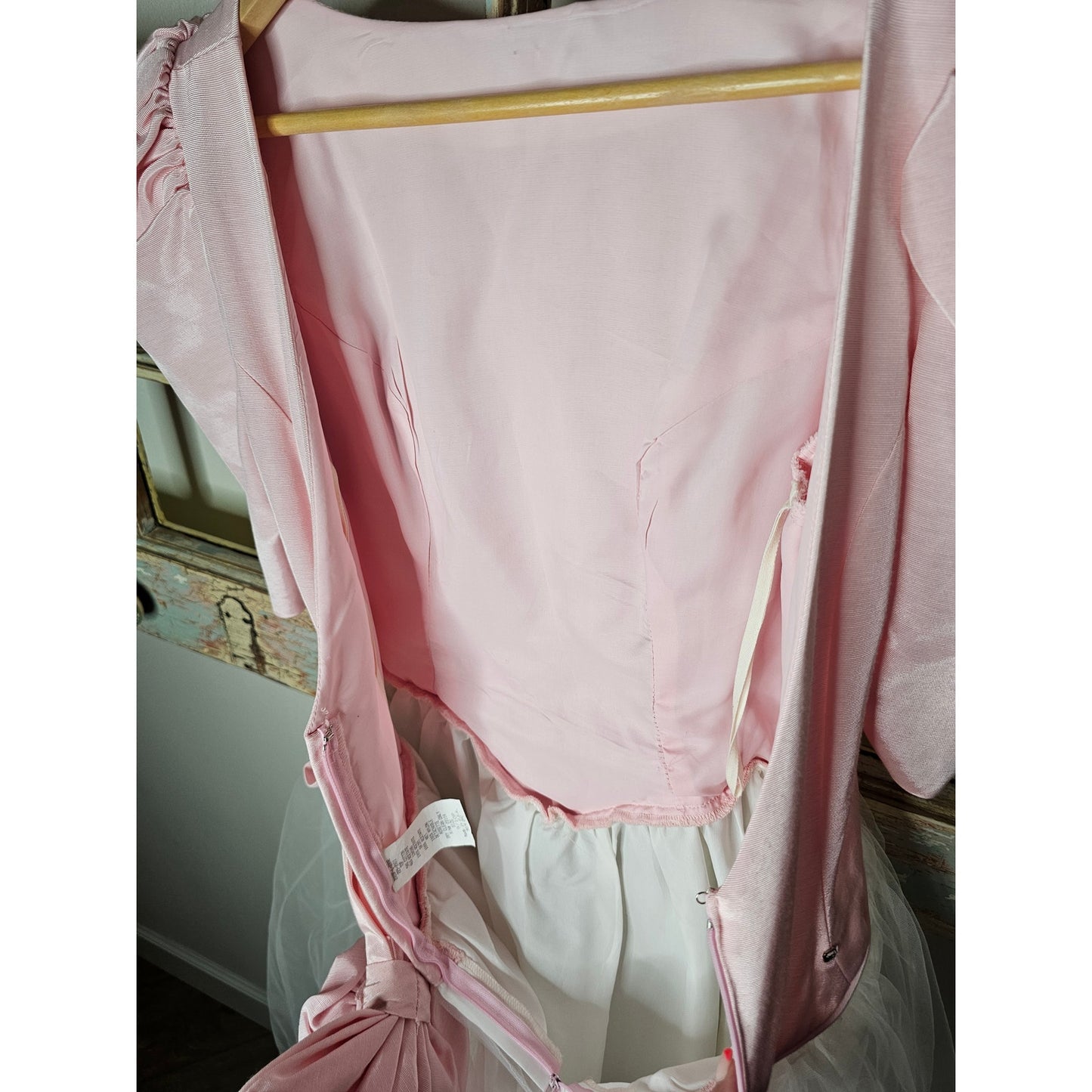 Vintage 80's Pink Princess Dress Open Back Bow Ladies size Medium
