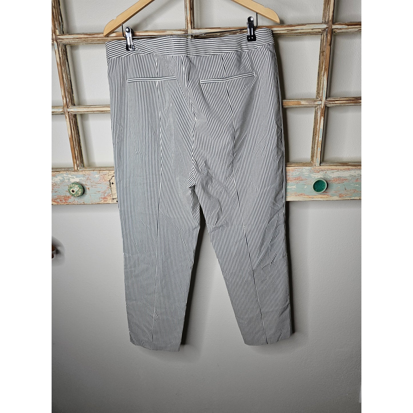 NWT Donna Karan New York Grey/White Stripe Cropped Ladies size 16