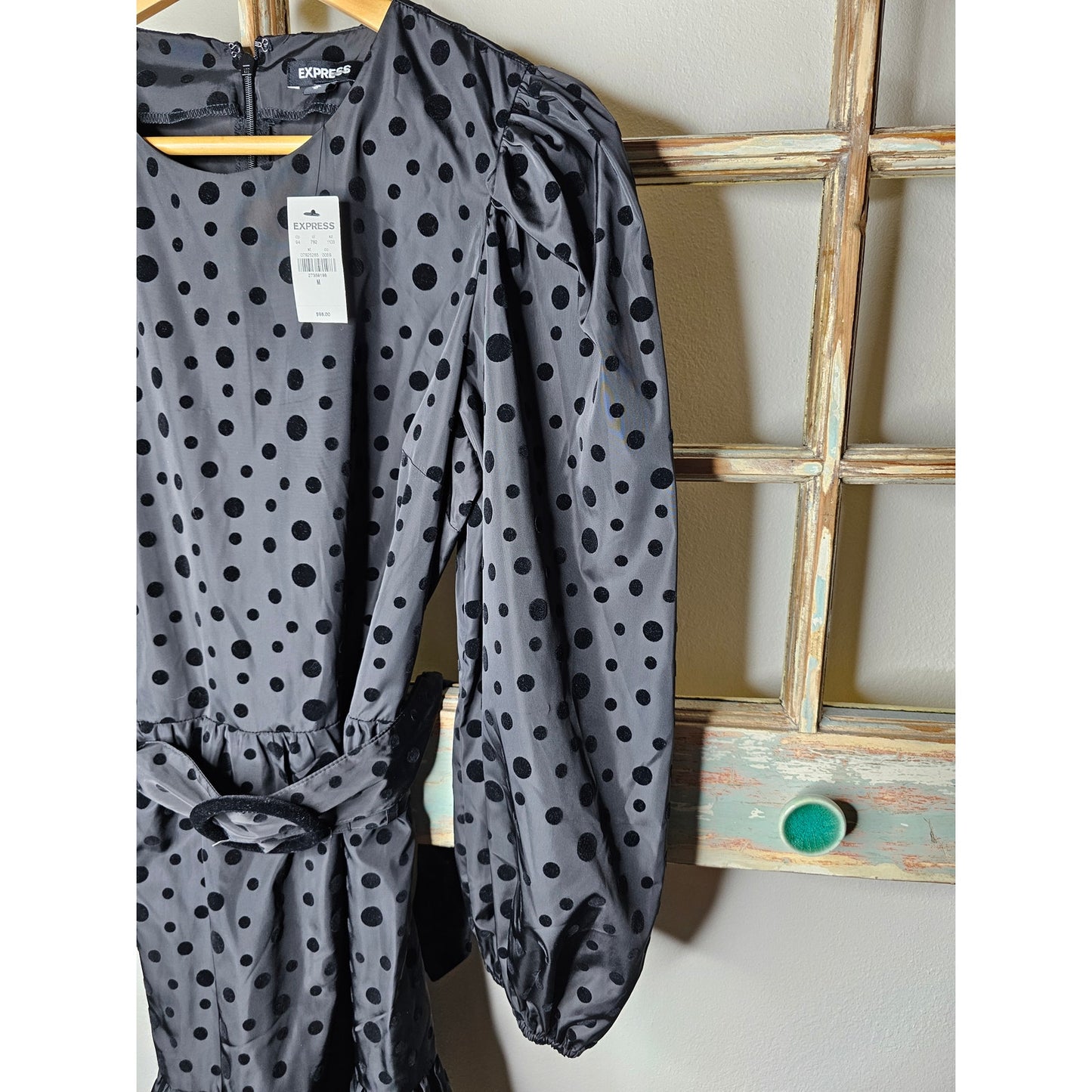 NWT Express black Velvety Polka Dot Puff Sleeve Tiered Dress size Medium