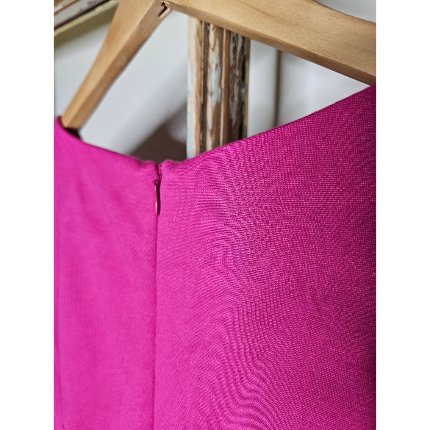 Trina Turk Pink Sleeveless Midi Dress with Flower Size large