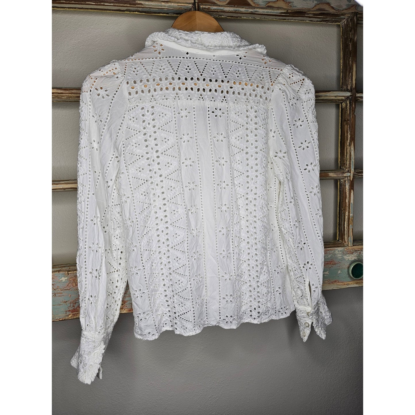 A Loves A Eyelet Lined White Button Up Top Ladies size Medium