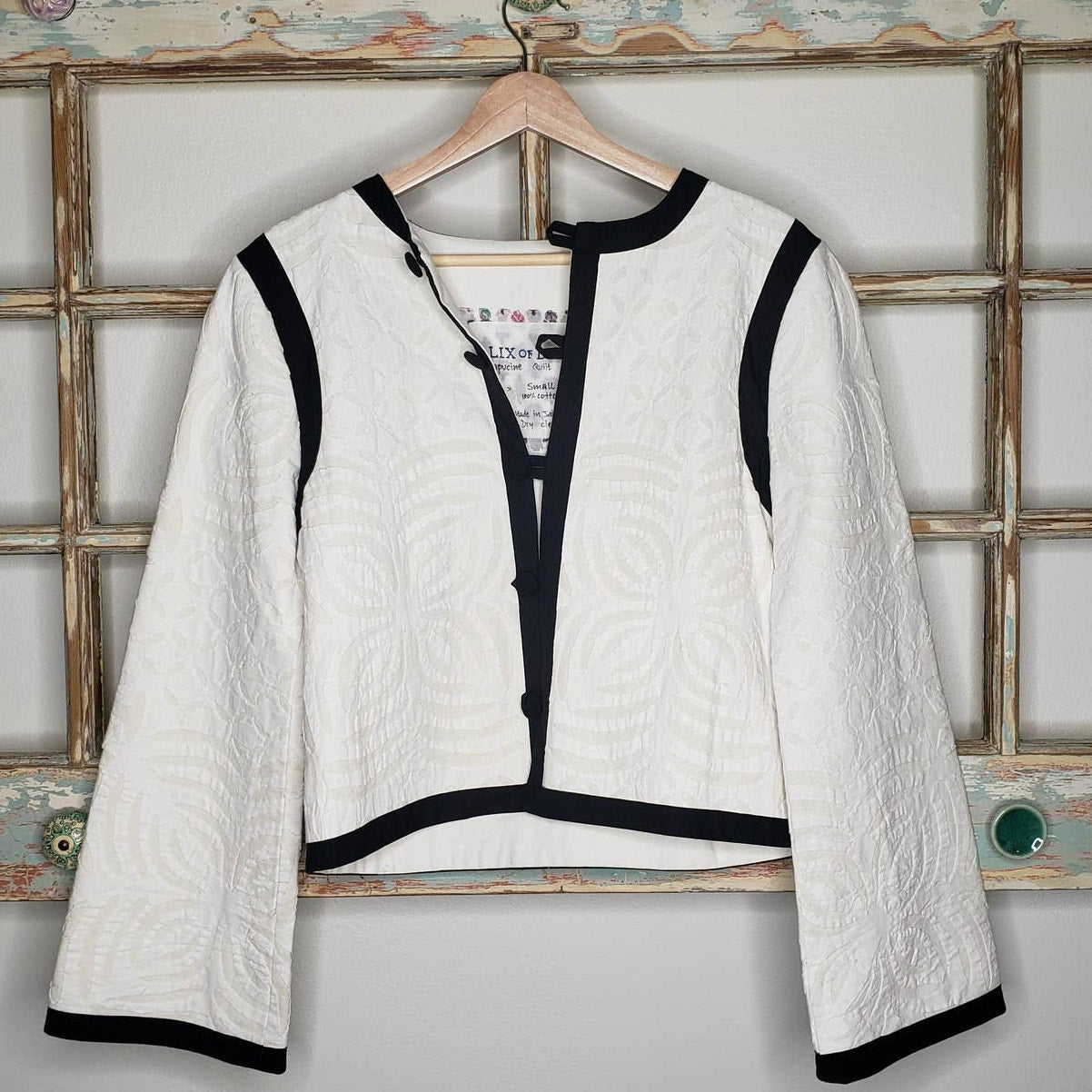 Alix Of Bohemia White and Black Embroidered Boho Jacket Ladies size Small