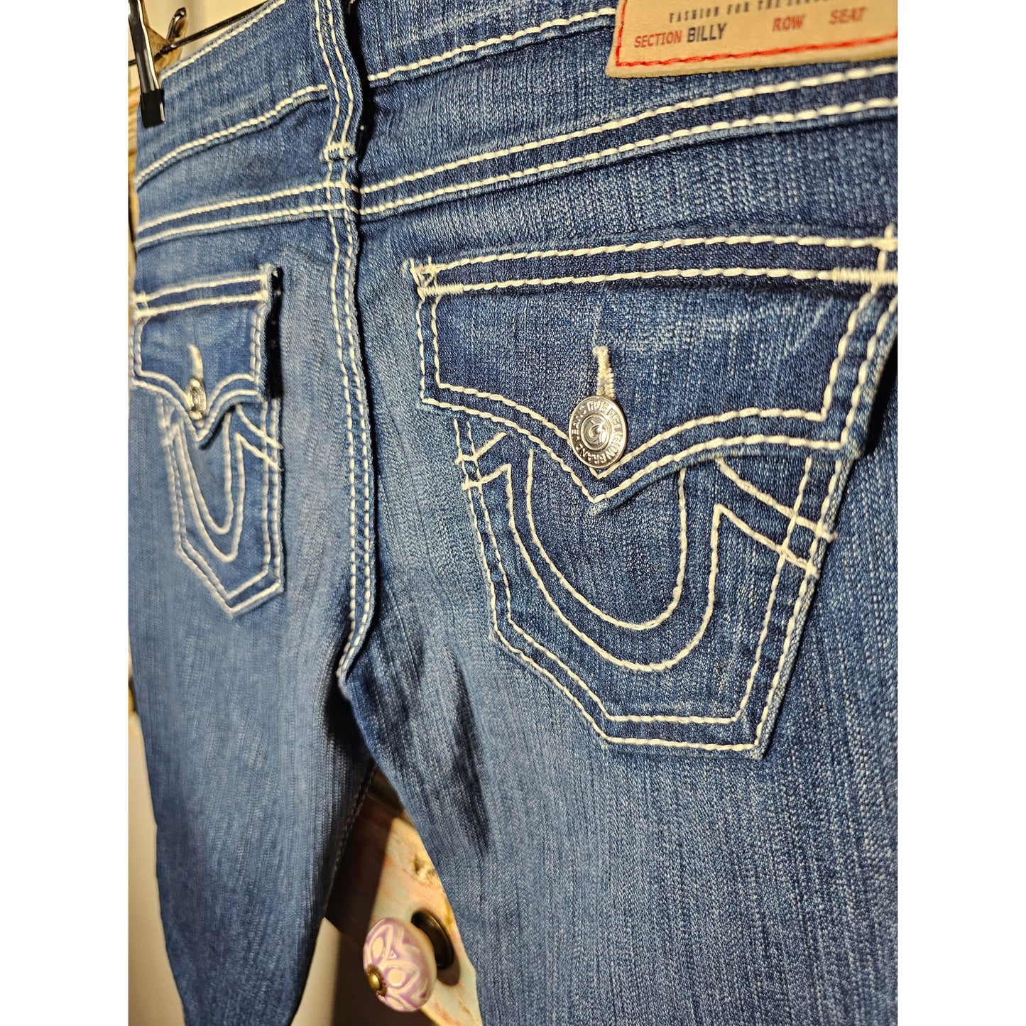 Low Rise True Religion Medium Wash Straight Leg Ladies 26 jeans.