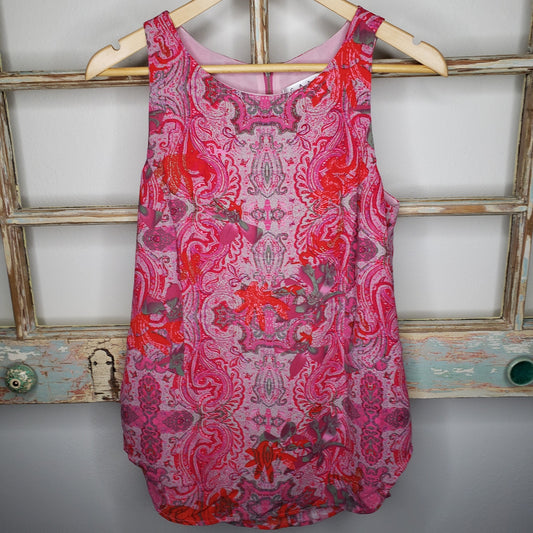 Cabi Jubilee Pink Paisley Sleeveless blouse ladies size small